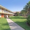 Days Inn By Wyndham Cocoa Cruiseport West At I-95 524 - map