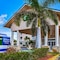 Holiday Inn Express & Suites Lantana By Ihg - map