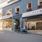 Home Hotel Arosa - map