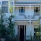 Captain's Retreat Apartments and Cottages - map
