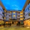 De Hug Hotel & Residence - map