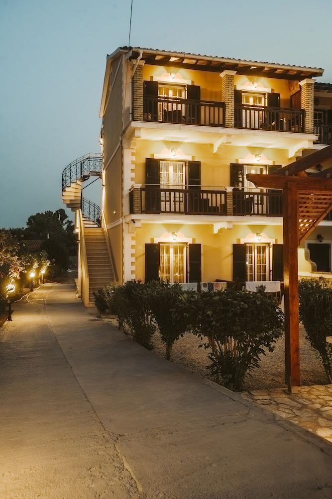 Potamos Apartments - map