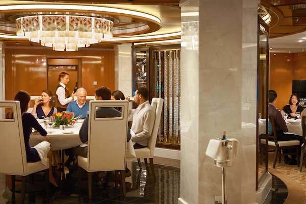 Hauptrestaurant Symphony