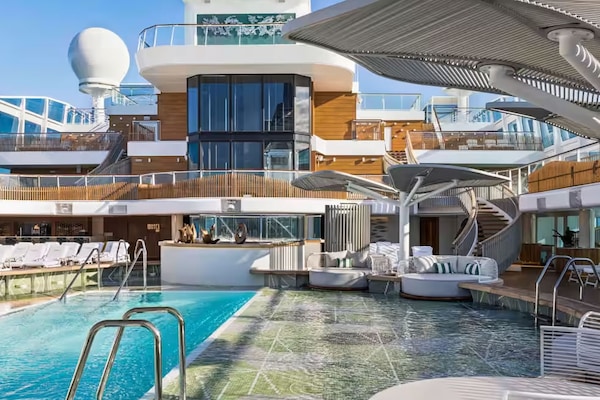 Foto Oceania Allura 8
