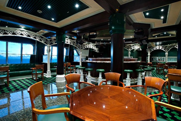 Foto Carnival Victory 18
