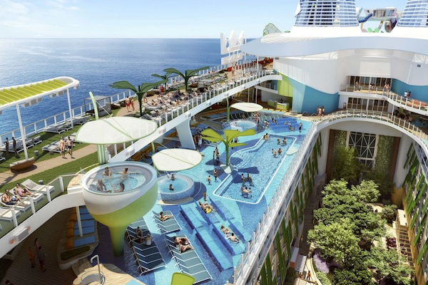 Foto Icon of the Seas 16