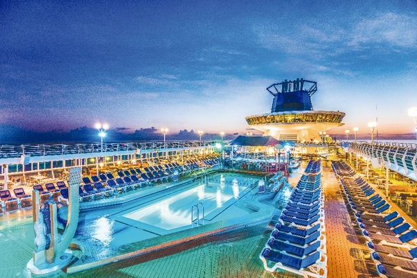 Foto Monarch 33