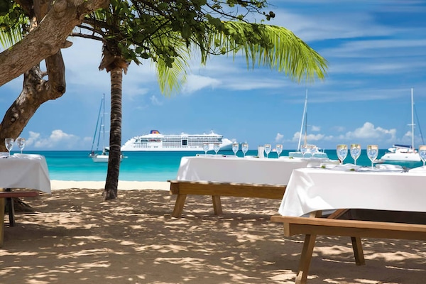 Europa2 Mayreau