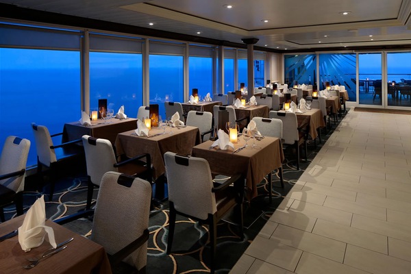 Foto Azamara Quest Desire 16