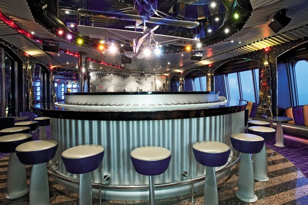 Foto Carnival Valor 6