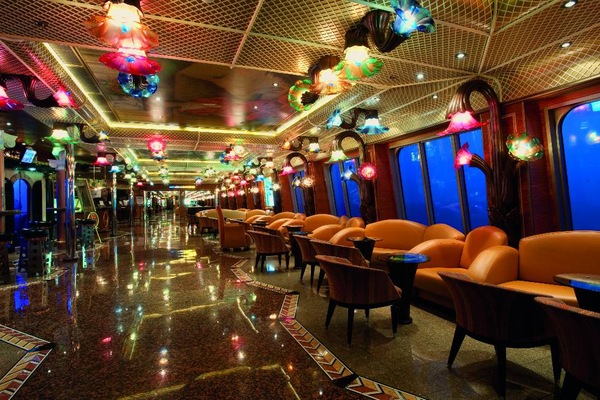 Foto Carnival Conquest 8