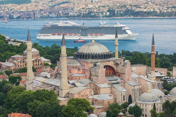 Regal Princess in Istanbul