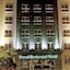 Howard Johnson Hotel 9 De Julio Avenue