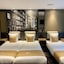 Xo Hotels Infinity