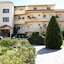 Lyristis Dinos Studios & Apartments