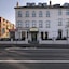The London Pembury Hotel