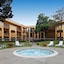 Comfort Inn & Suites San Francisco Airport North