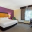 La Quinta Inn & Suites by Wyndham Orlando I Drive Conv Ctr