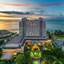 Shangri-La Hotel