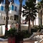 Las Rocas Resort And Spa
