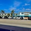 Horizon By The Sea Inn