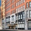 The Pennywell St.Louis Downtown, A Hilton Hotel
