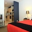 Central Terrace Apartment Hotel