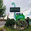 Dinosaur Inn & Suites