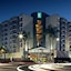 Embassy Suites By Hilton Lax North Hotel