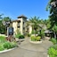 Reef Club Resort