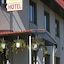 Riverside Hotel