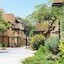 Grand Leoniki Residence