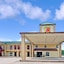 Super 8 By Wyndham Dallas South
