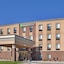 Holiday Inn Express & Suites Airport - Lincoln, An Ihg Hotel