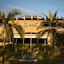 Colonial Plaza Hotel