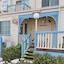 Amos House Motel