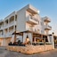 Alexis Hotel