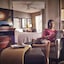 Poplar Inn And Suites