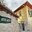 Kastro Guesthouse