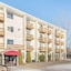 Days Inn By Wyndham Colchester Burlington