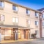 Super 8 By Wyndham Wheeling