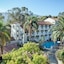Catalina Canyon Inn