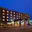 Holiday Inn Express Hotel & Suites Pittsburgh-South Side, An Ihg Hotel