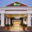 Holiday Inn Express Hotel & Suites Warrenton By Ihg
