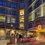 Hotel 43