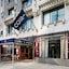 Club Quarters Hotel Wacker At Michigan