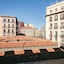 Hostal La Casa De La Plaza
