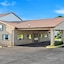 Days Inn By Wyndham Huntington