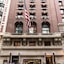 City Club Hotel