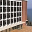 Lake Geneva Hotel